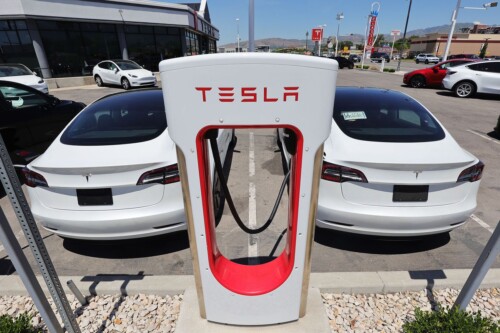 New Ideas for a Do Something Congress No. 7: Winning the Global Race on Electric Cars